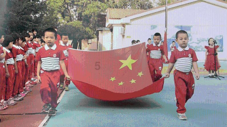 四川“小矮人村”：全村平均身高不足80厘米，苦寻多年真相终明了