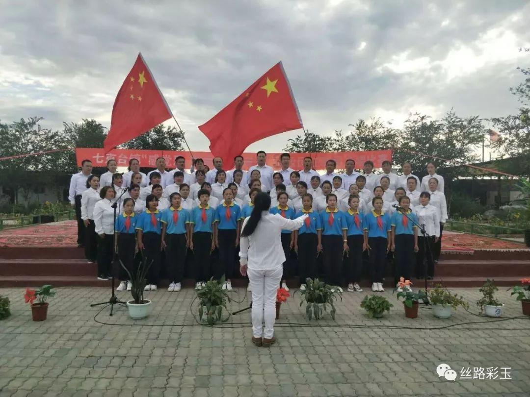 针织裙